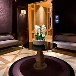 Hotel Rochester Champs Elysees 4*