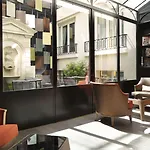 Hotel Rochester Champs Elysees 4*