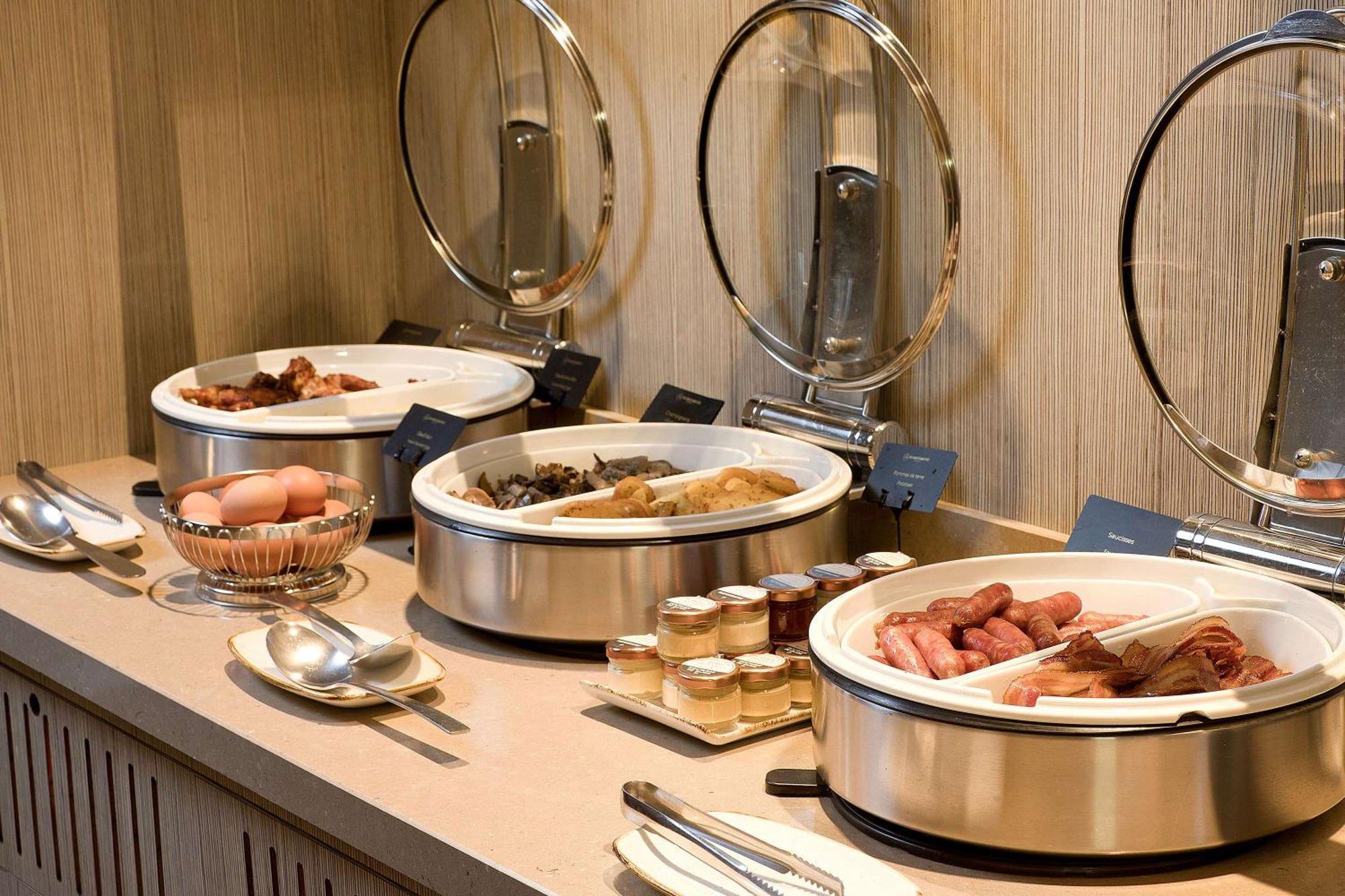 Rochester Champs Elysees Hotel 4*