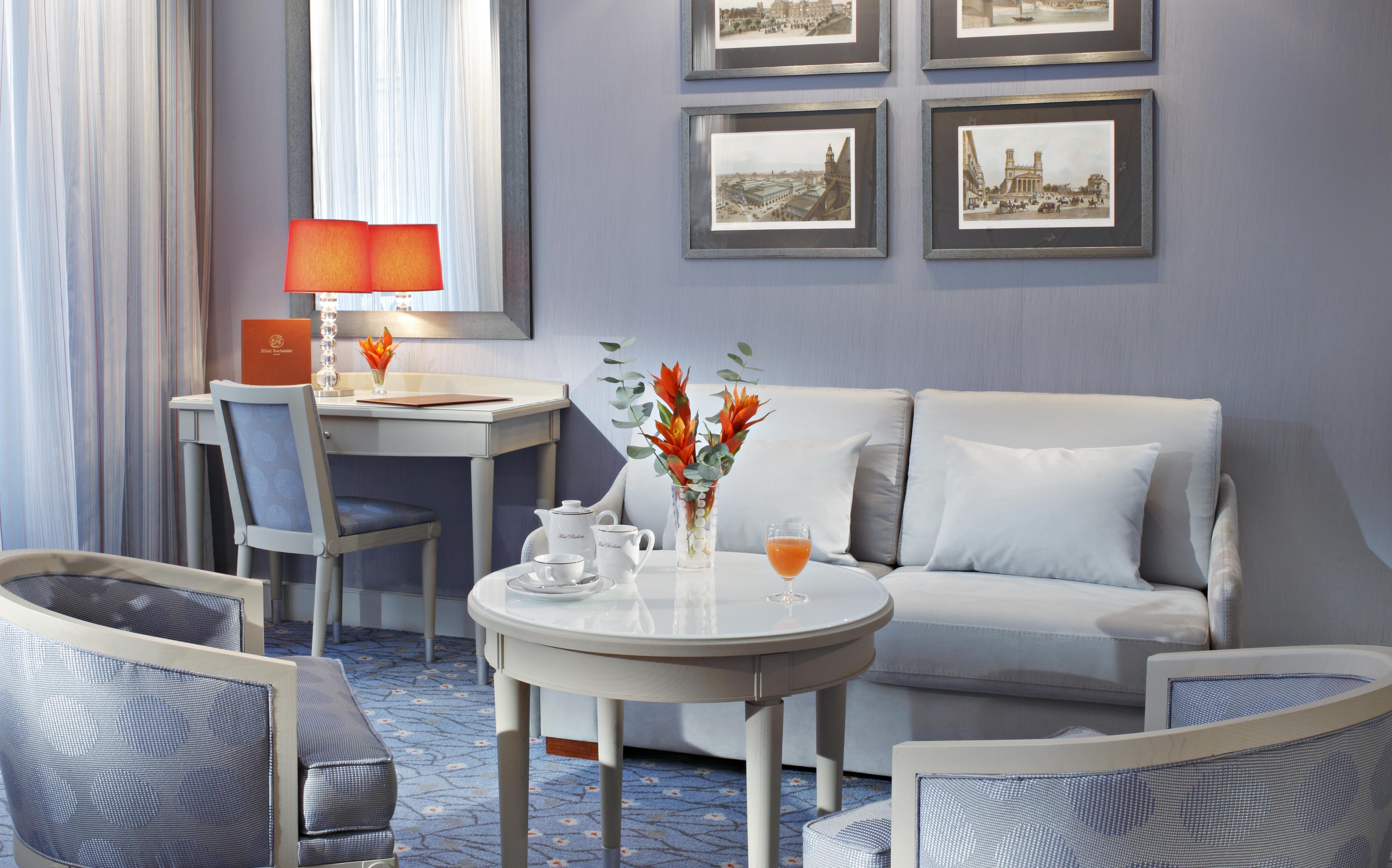 Hotel Rochester Champs Elysees Parigi