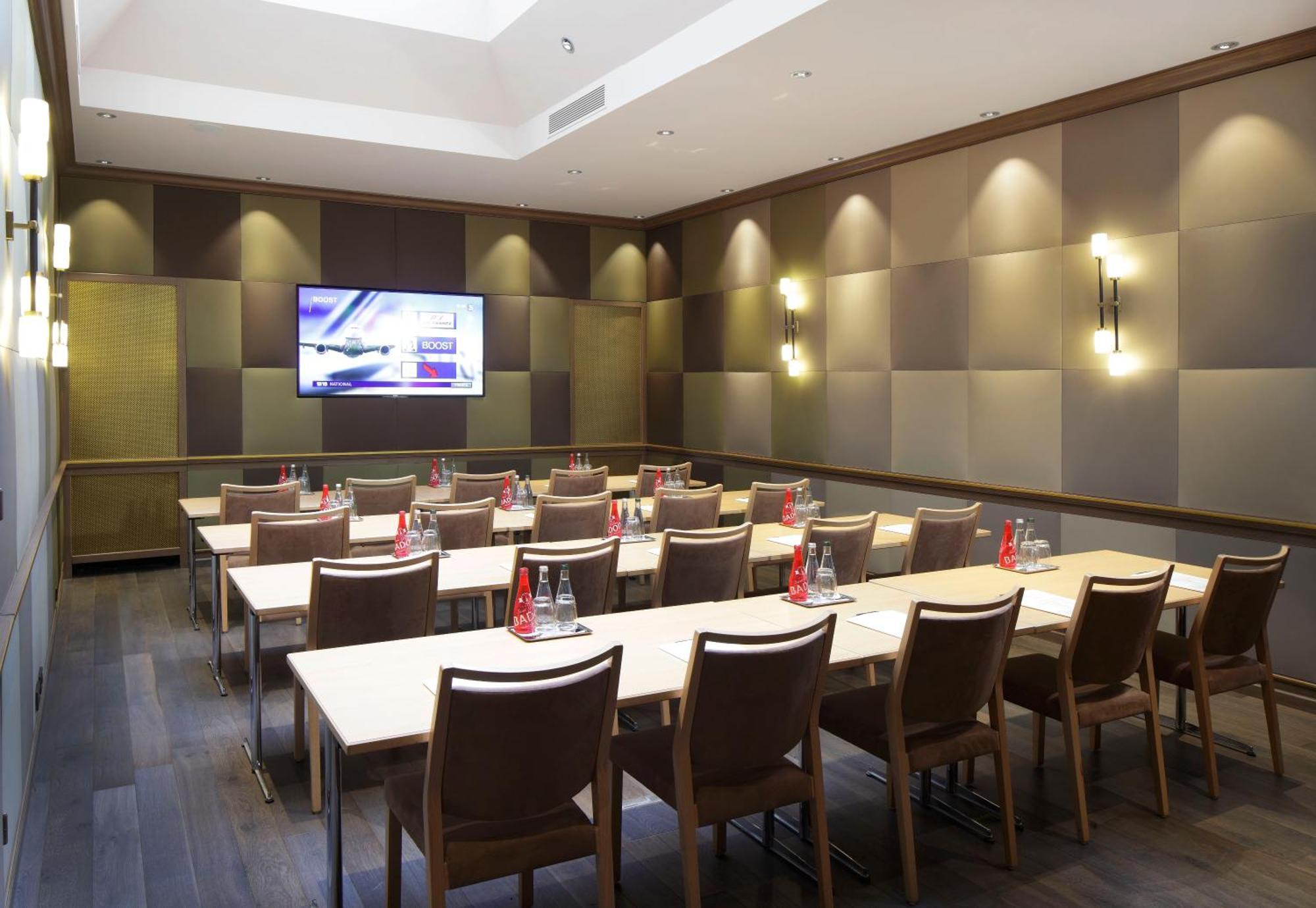 Rochester Champs Elysees 4* Parigi