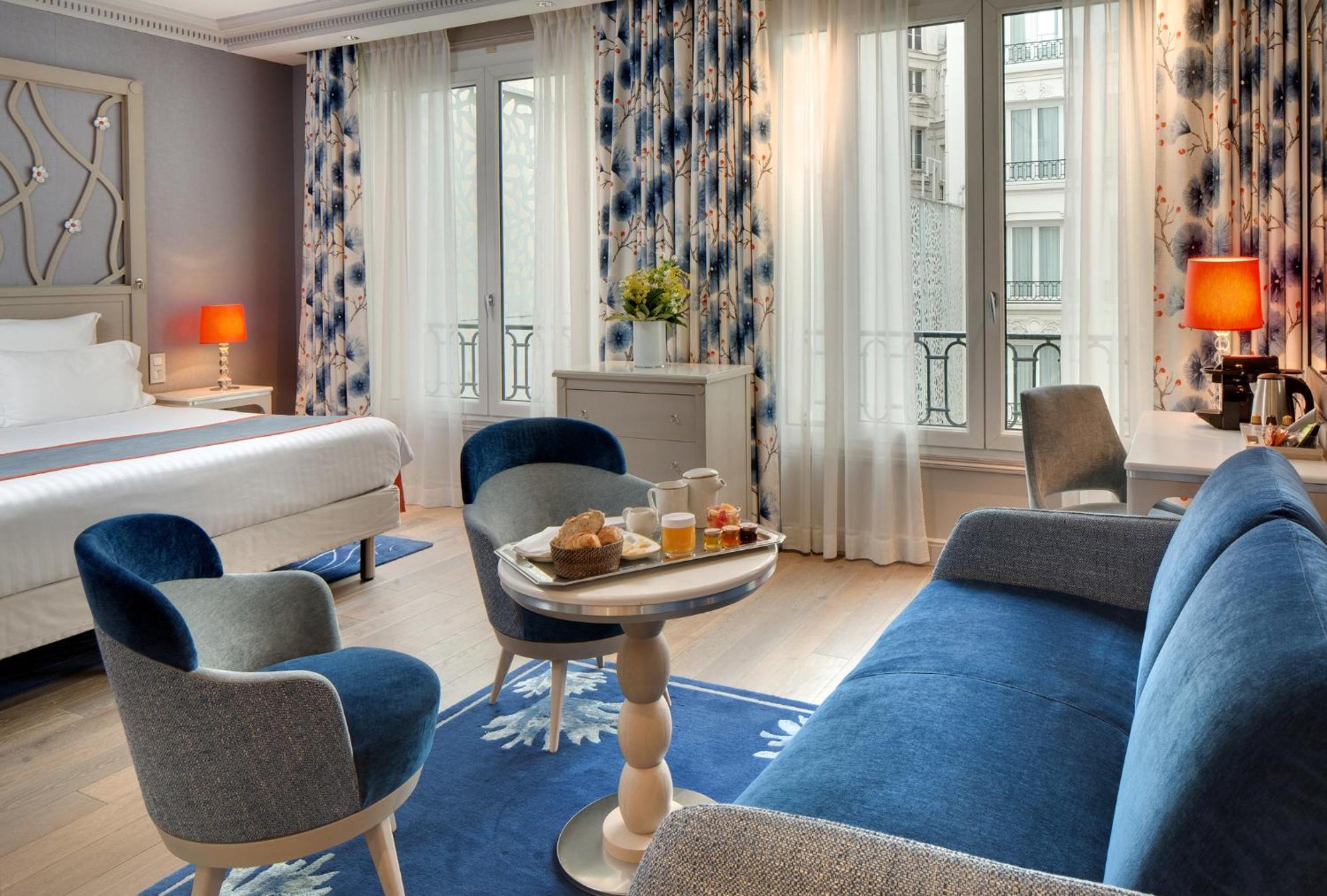 Hotel Rochester Champs Elysees Parigi