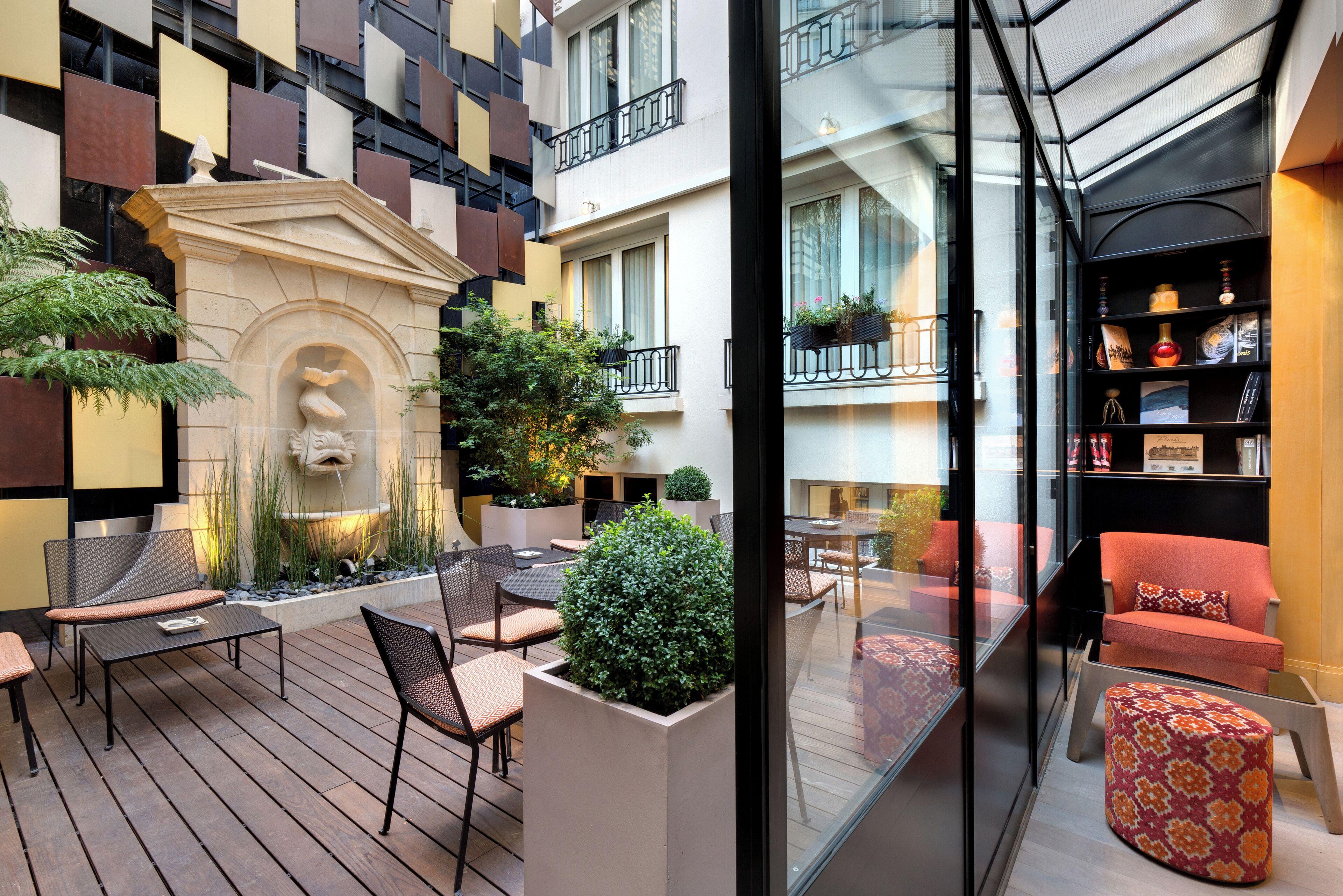 Rochester Champs Elysees Paris