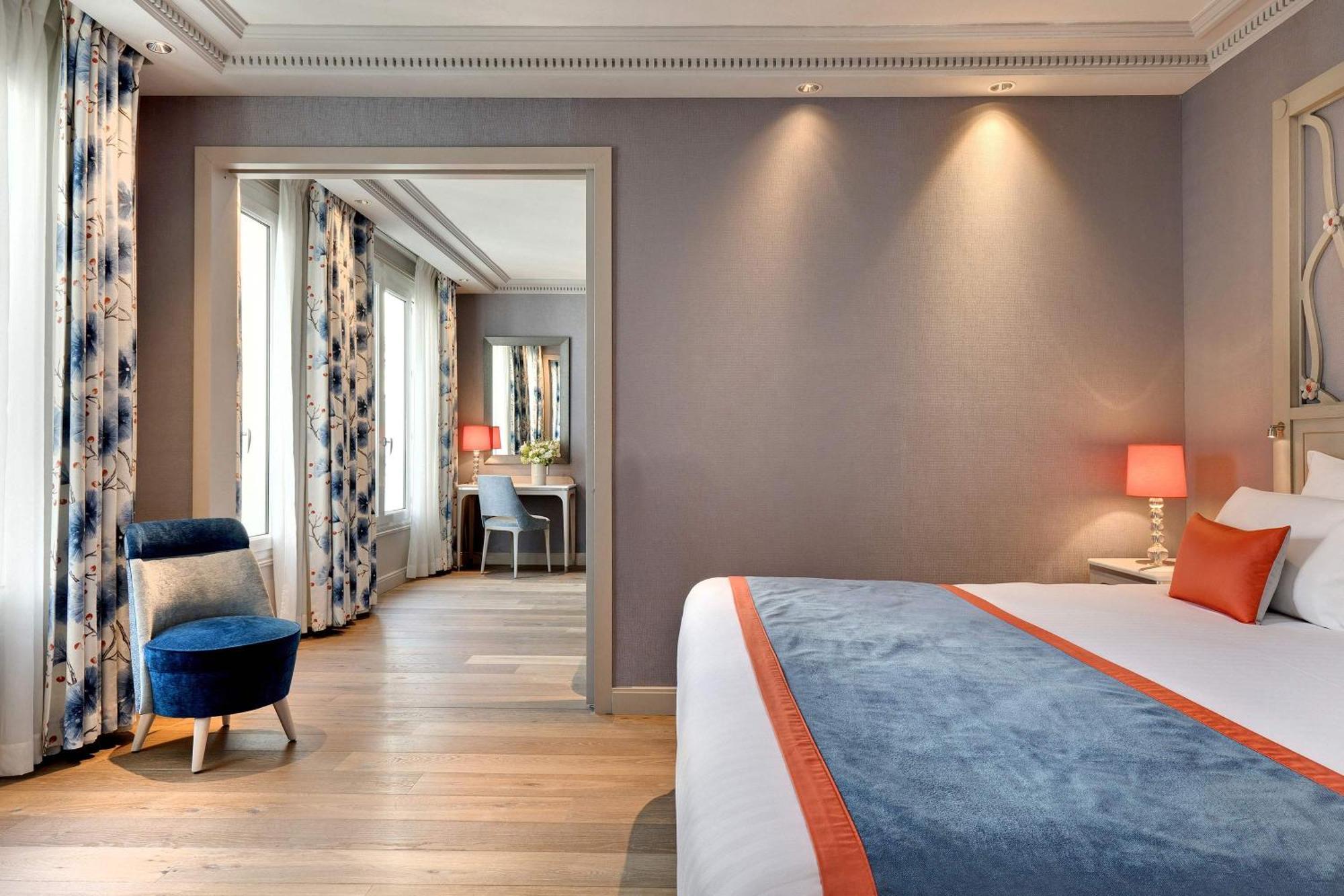 Rochester Champs Elysees Hotel