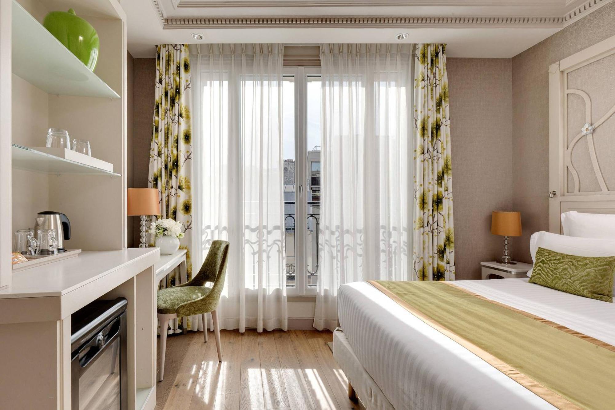 Rochester Champs Elysees 4* Parigi