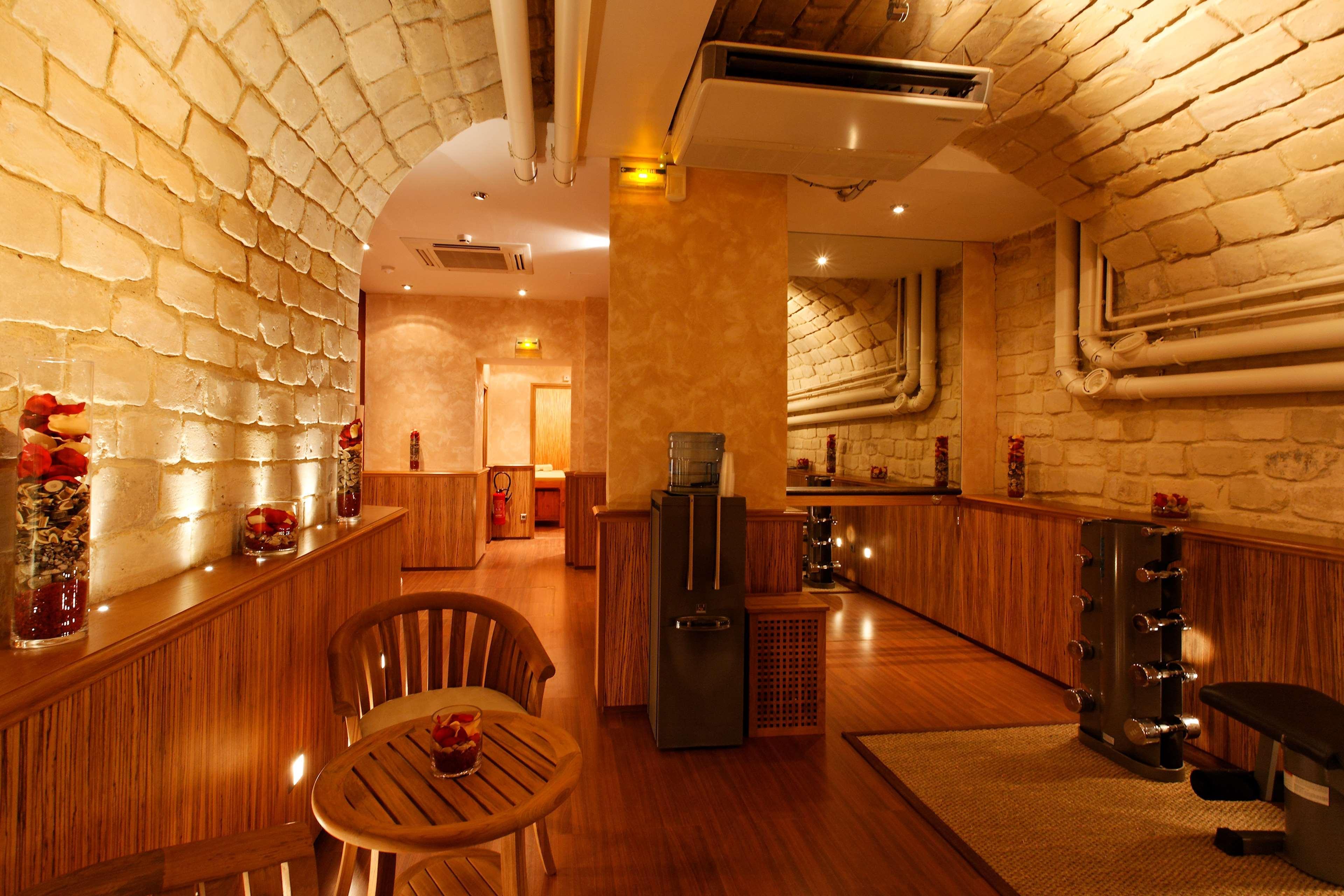 Rochester Champs Elysees Parigi